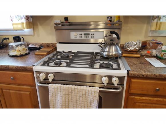 For Sale: 11 Berry Pittsfield, NH 03263