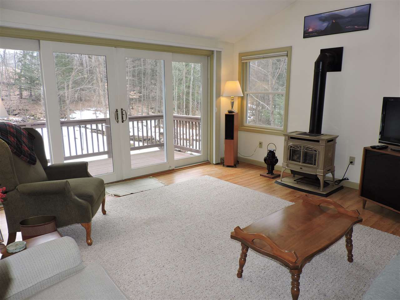 10 Adonis Ct