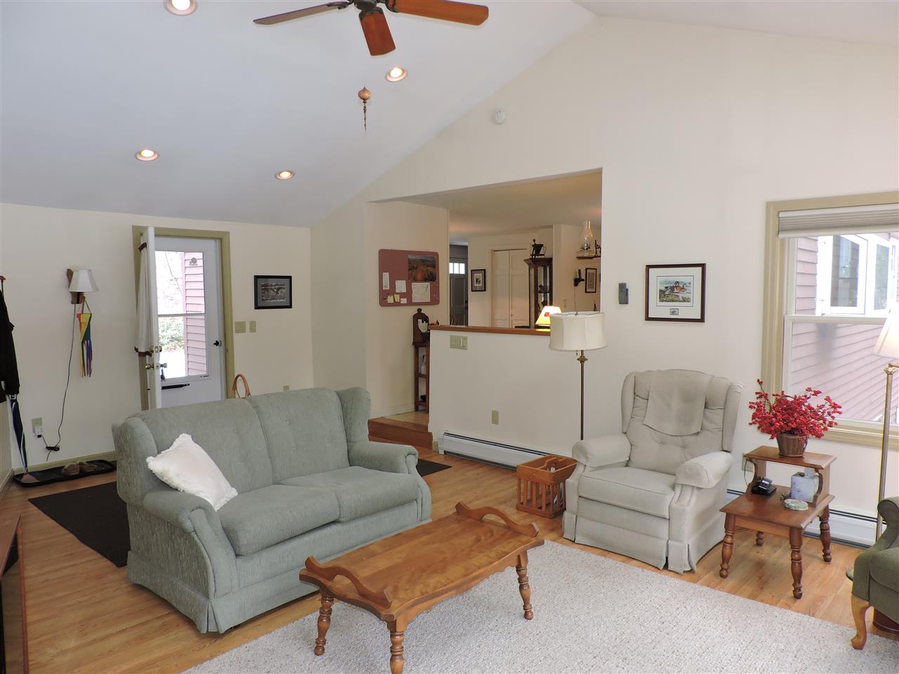 10 Adonis Ct