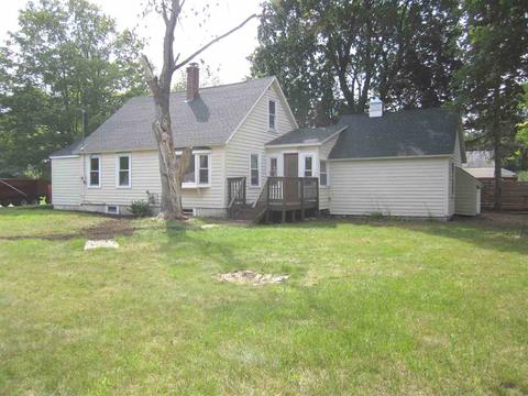 27 Whitewater Dr