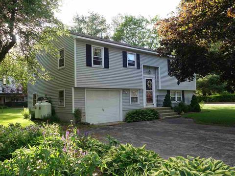 23 Pine Ave