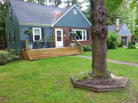 59 Stanhope Ave
