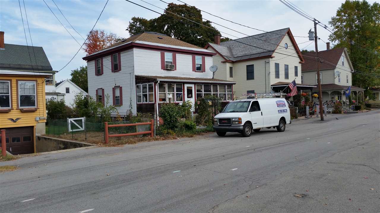 10 Greenlawn St
