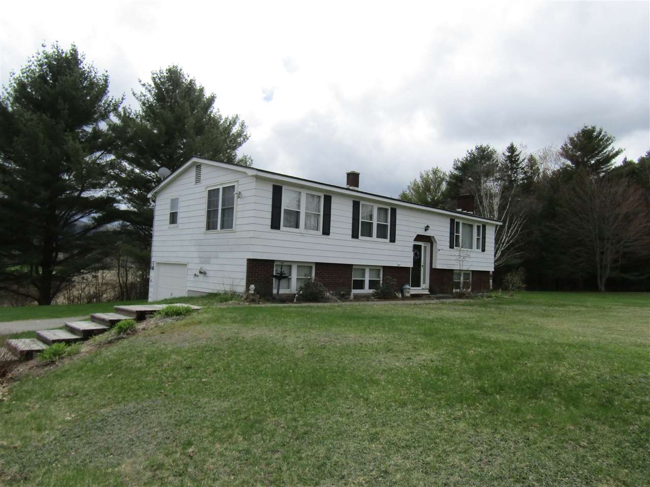 24 Perry Road Columbia