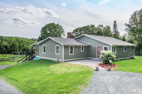 864 Streeter Pond Road Rd