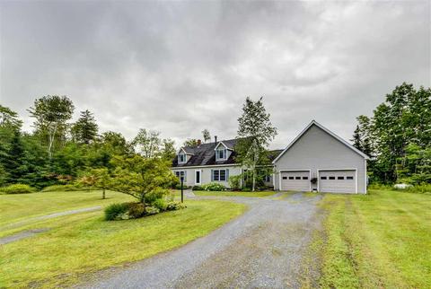 864 Streeter Pond Road Rd