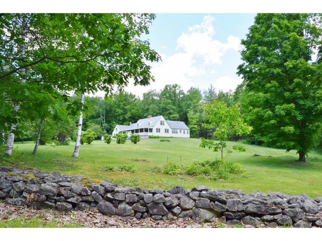 107 Brook Rd