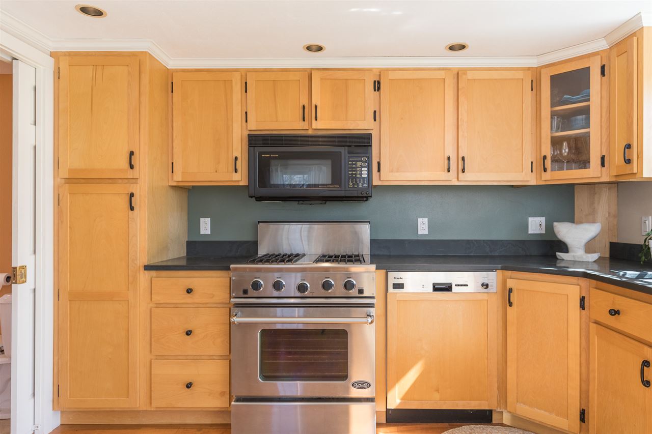 889 South St #3