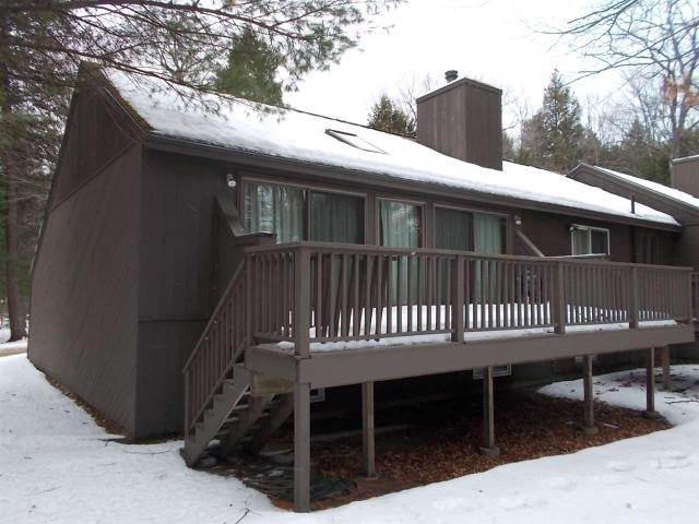 216 Thompson Rd
