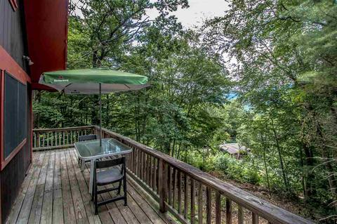 65 Kenwood Cir