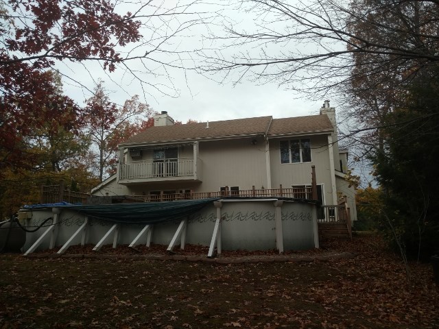 70 Amesbury Rd