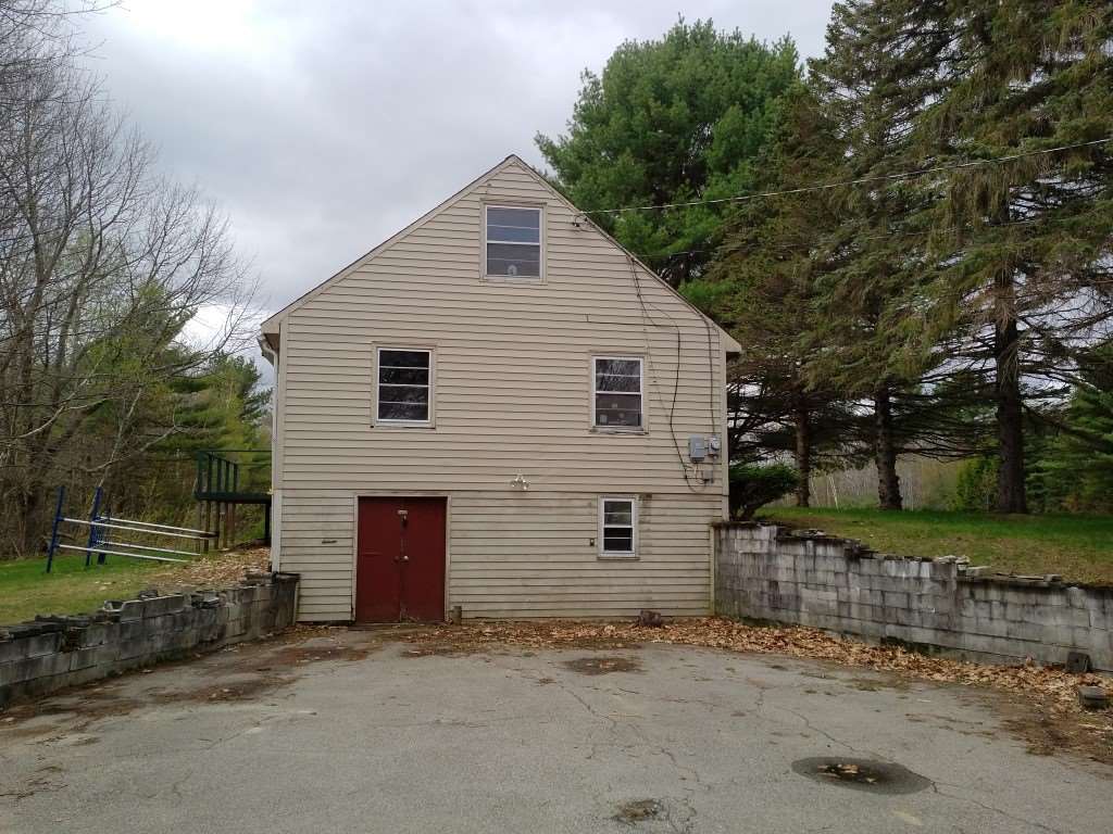 13 Gina Dr