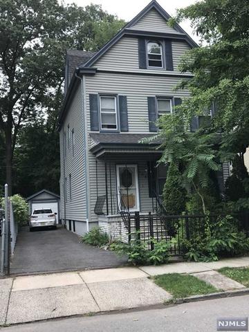17 Willowmere Ave