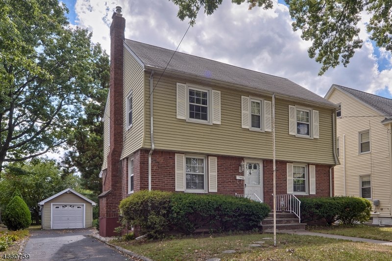 139 W Passaic Ave