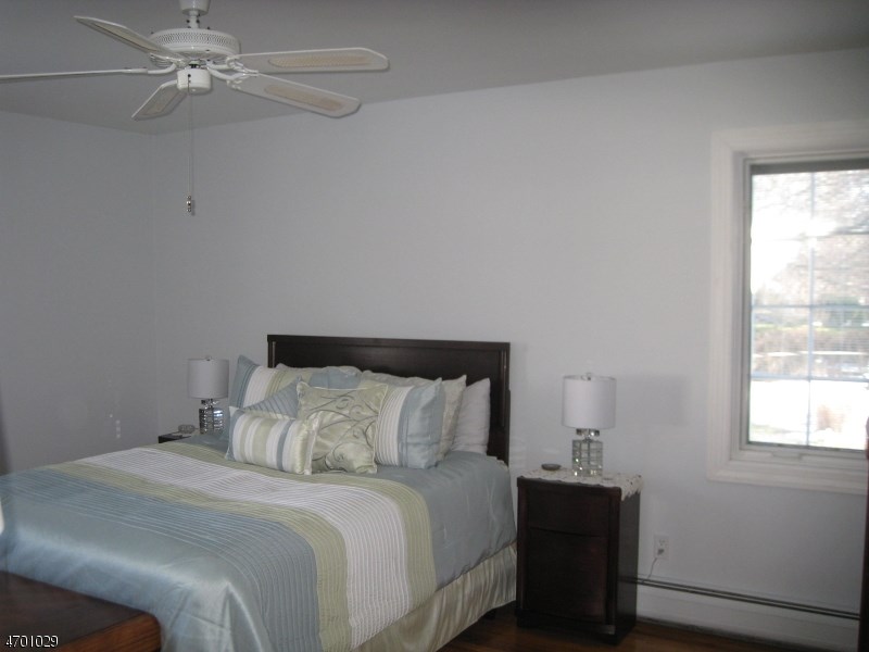 43 Carlos Dr