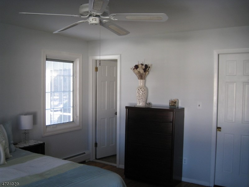 43 Carlos Dr