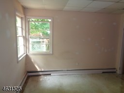 4 Duval Ct Fairfield, NJ 07004