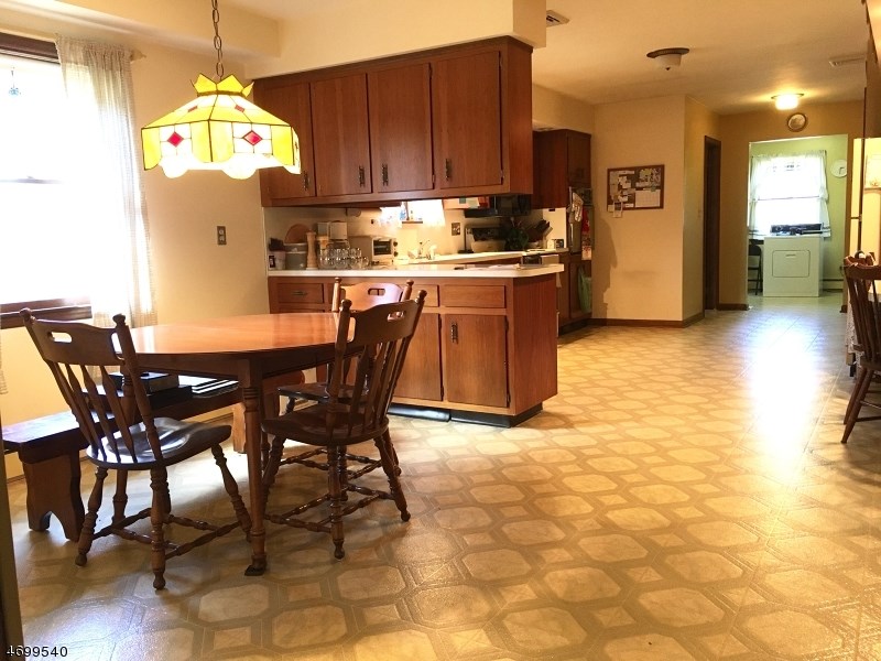 135 Taylortown Rd