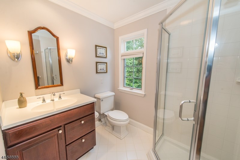 16 Puddingstone Dr