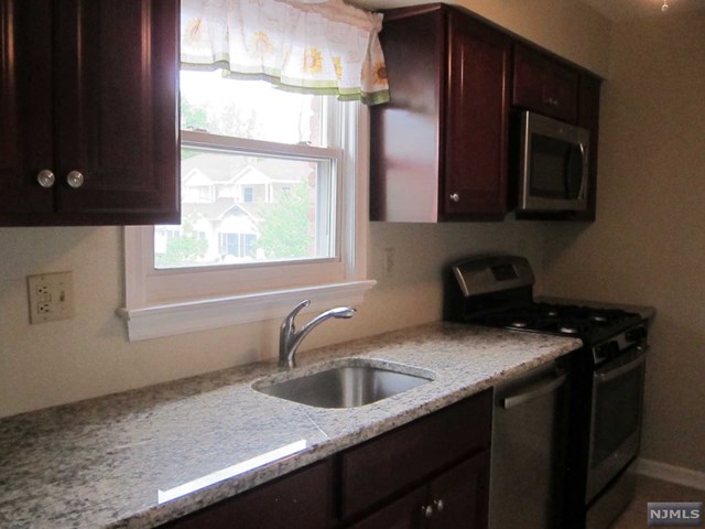 For Sale: 53-87 Roseland Ave #APT 96 Caldwell, NJ 07006