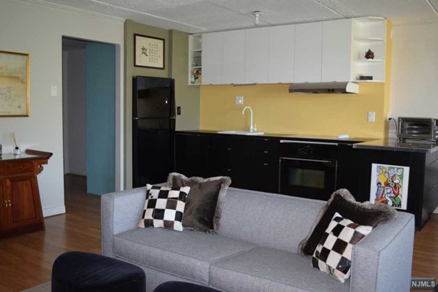 For Sale: 555 Gorge Rd #APT 6I Cliffside Park, NJ 07010