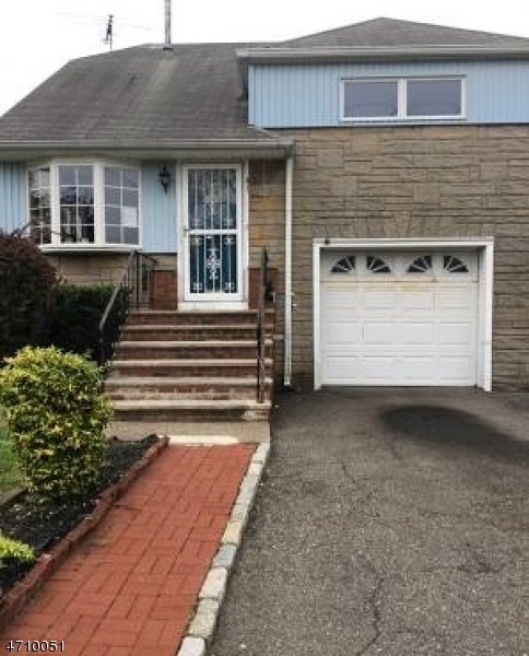25 Aster Ln