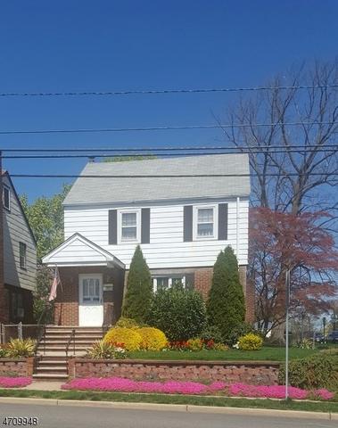 219 W 2nd St