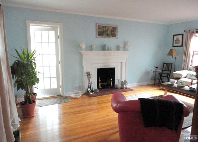 For Sale: 35 Burlington Rd Clifton, NJ 07012