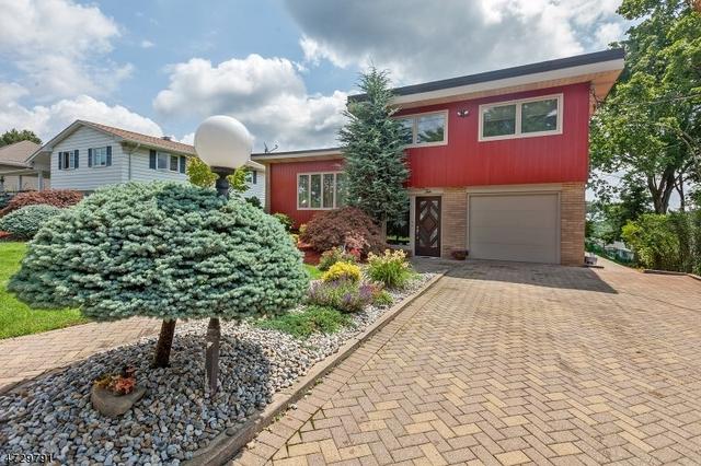 81 Woodlawn Ave