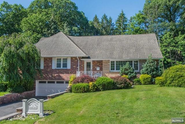 81 Woodlawn Ave