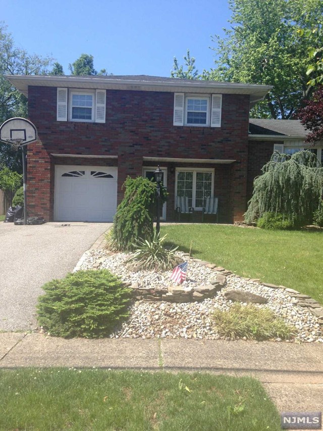 154 Rutgers Pl Clifton, NJ 07013