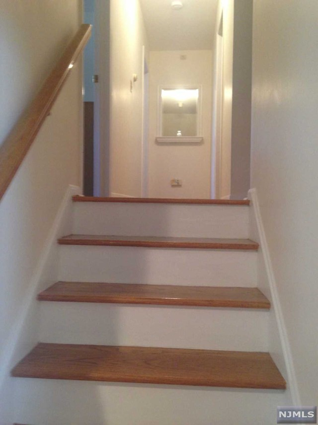 154 Rutgers Pl Clifton, NJ 07013