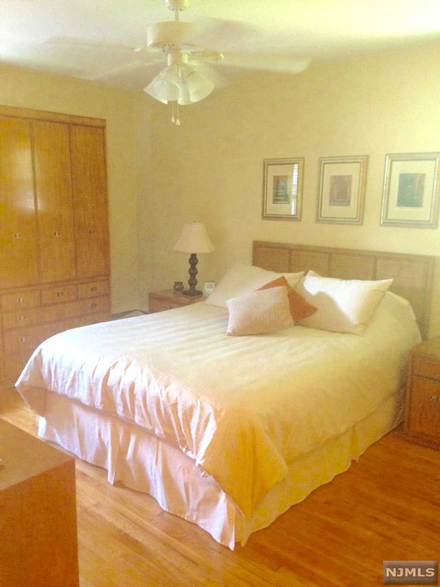 154 Rutgers Pl Clifton, NJ 07013