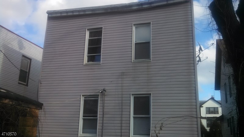75 Ashland Ave