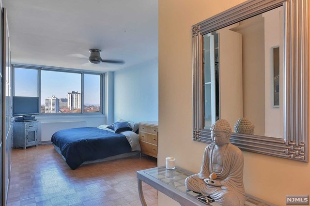 For Sale: 1600 Parker Ave #11A Fort Lee, NJ 07024