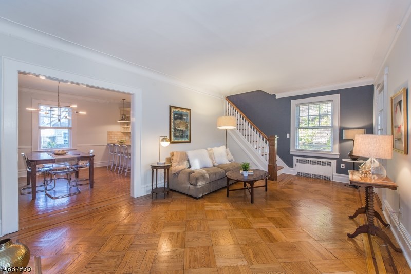 99 Carteret St