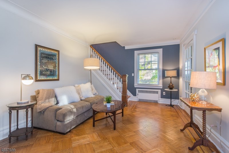99 Carteret St