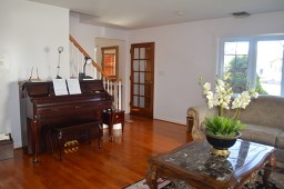For Sale: 25 N 24th St Kenilworth, NJ 07033