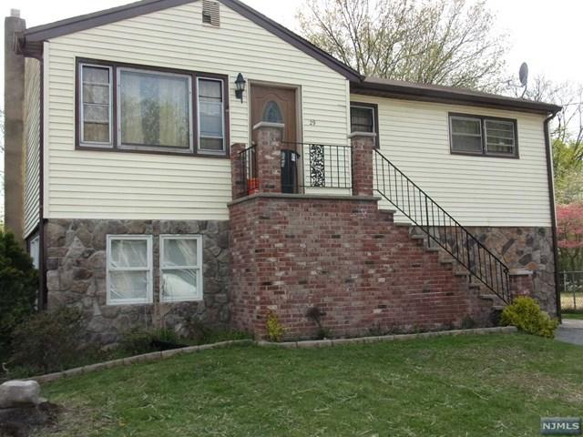 18 Maple St
