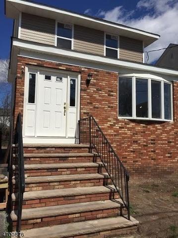 1206 Dewitt Ter