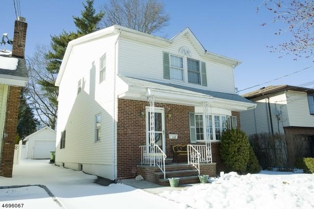 1206 Dewitt Ter