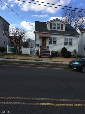 1206 Dewitt Ter
