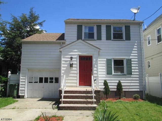 536 Ziegler Ave