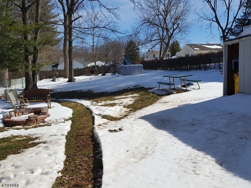 102 W Northfield Rd