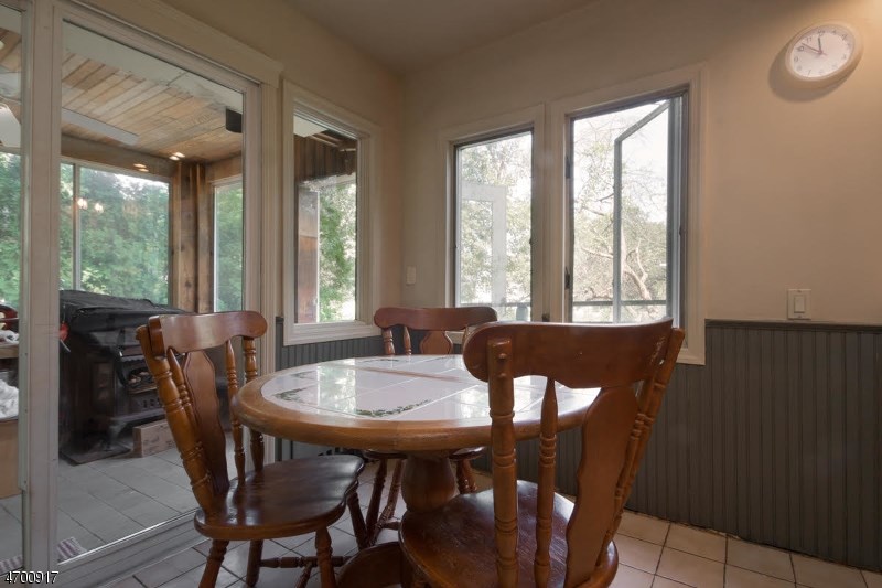 17 Midland Blvd