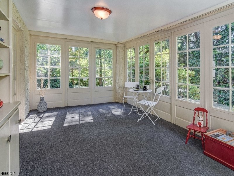 3 Tuscan Rd