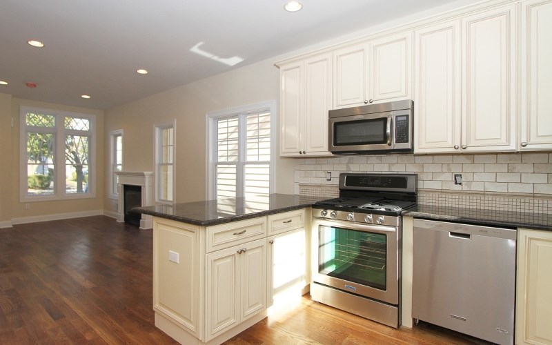 For Sale: 46 Mechanic St ## b Millburn, NJ 07041