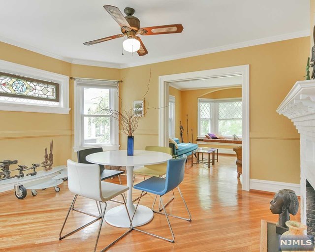 59 Mount Prospect Ave