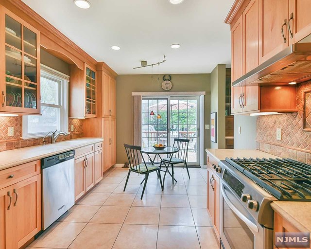 59 Mount Prospect Ave