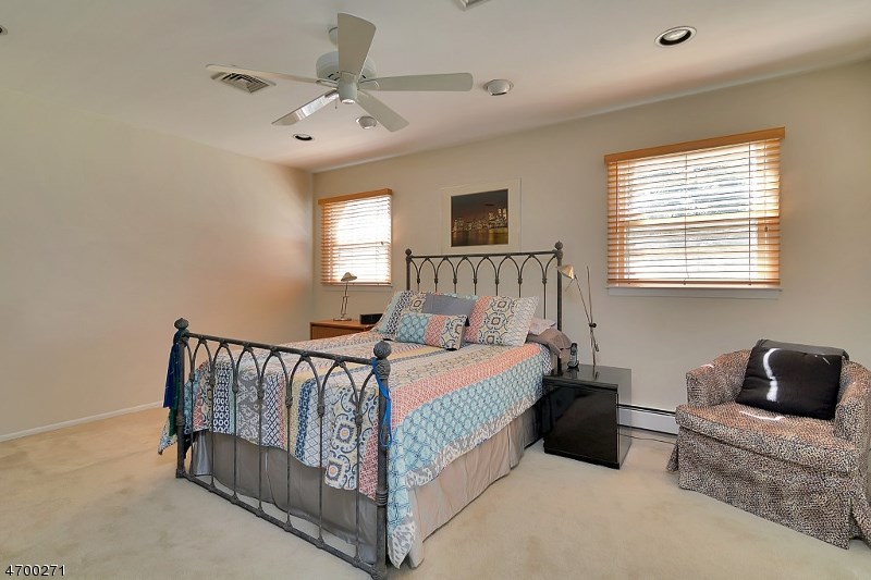 13 Underwood Rd